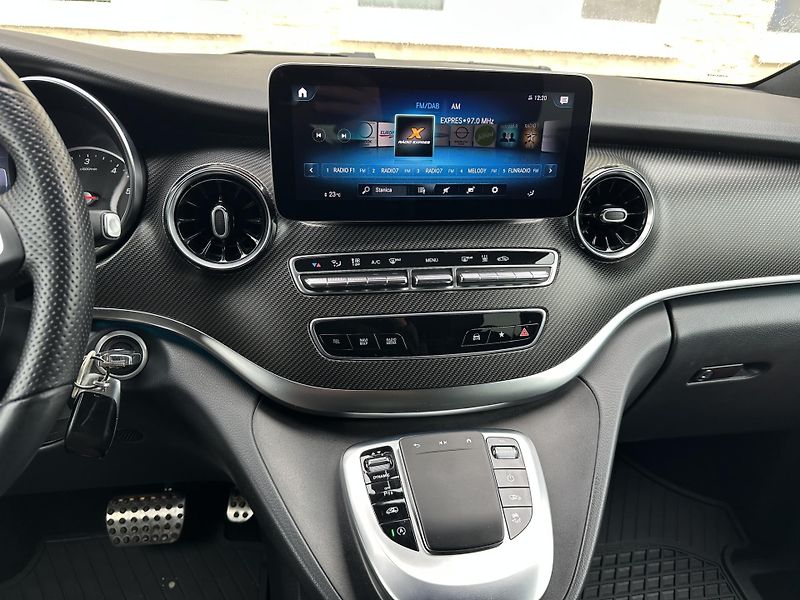 Mercedes-Benz Ostatní (2022) - fotka 10 z 23
