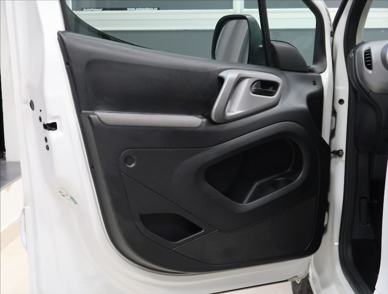 Peugeot Partner Tepee 1,6 BLUEHDi 1. MAJ ČR DPH - fotka 8 z 47