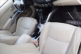 Mitsubishi Outlander 2,2 d 115KW TAŽNÉ 7MÍST 4X4 - náhled 23