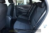 Hyundai i30 1.6CRDi NAVI KAMERA CARPLAY - náhled 13