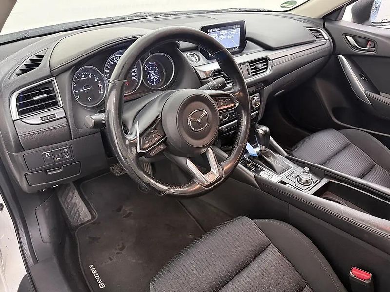 Mazda 6 2.0 SkyActiv-G 165 Aut. TS+ TZ - fotka 3 z 10
