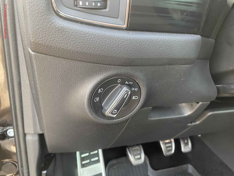 Škoda Kodiaq (2017) 1.4 TSi 4x4, Style, LED, navi - fotka 15 z 20