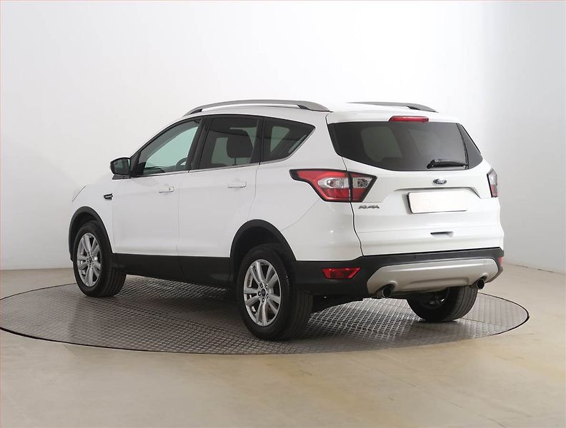 Ford Kuga (2018) 1.5 TDCi, Serv.kniha, Navi - fotka 4 z 19