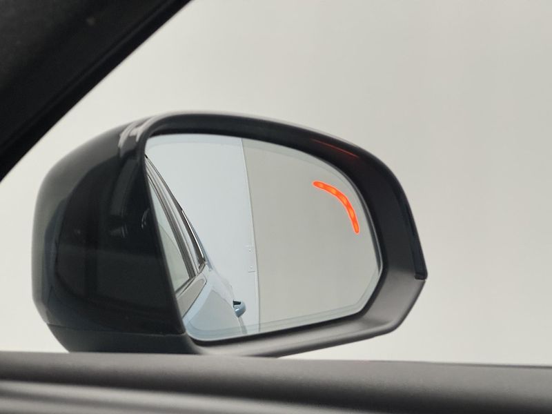 Volvo XC40 T4 RECHARGE ULTIMATE AUT - fotka 19 z 51