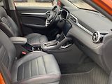 MG ZS (2023) 1,0 T. Exclusive (82kW) Aut. - náhled 7