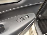 Toyota Corolla 2.0 HEV/144kW Executive e-CVT - náhled 12