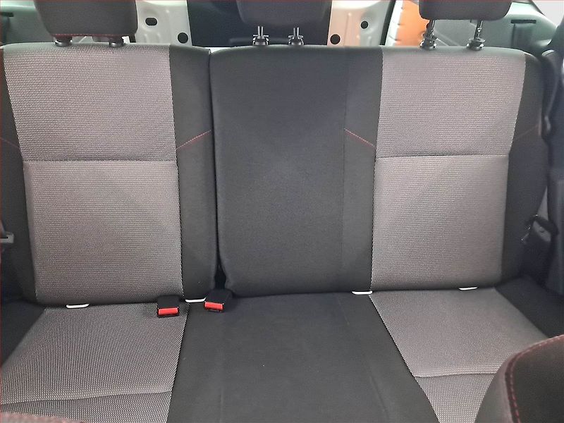 Dacia Duster (2013) 1.6 16V, LPG, 4X4 - fotka 10 z 14