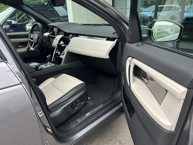 Land Rover Discovery Sport D200 R-Dynamic SE - fotka 12 z 23