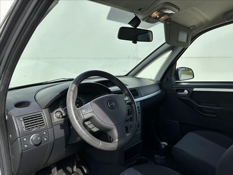 Opel Meriva 1,6 i CNG Klima Alu - fotka 13 z 30