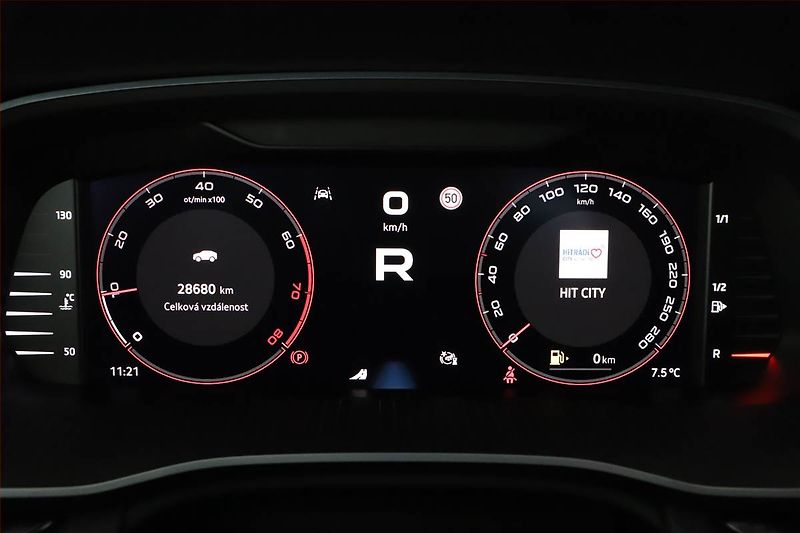 Škoda Octavia (2025) RS 2.0 TSI, RS, Matrix FUllLed - fotka 8 z 25