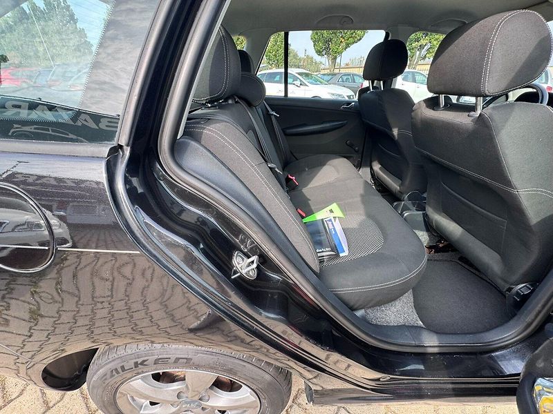 Škoda Fabia (2005) 1,4i 55 KW 1. MAJITEL STK KOLA - fotka 35 z 50