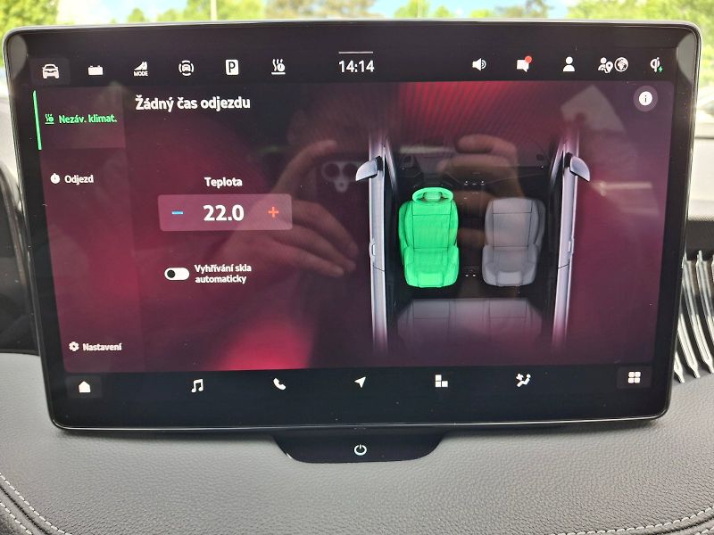 Škoda Superb (2025) iV SportLine DSG 1,5TSi 150kW - fotka 23 z 35