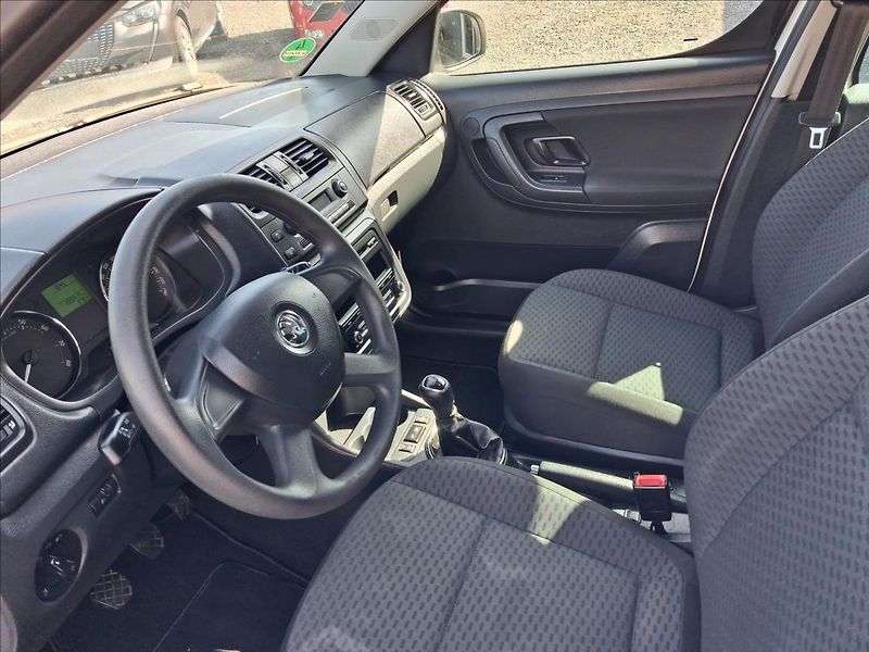 Škoda Roomster 1,2 - fotka 11 z 14