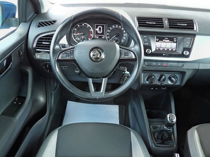 Škoda Fabia 1.0MPi Ambition Alu Tempomat - fotka 7 z 28