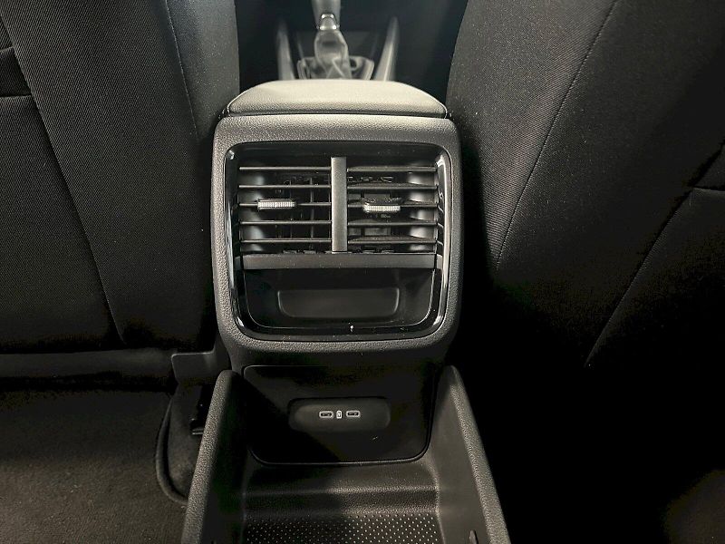 Škoda Octavia (2024) OCT.COMBI TOP SELECTION 1,5 TS - fotka 11 z 33