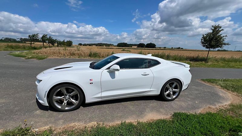 Chevrolet Camaro (2017) 6,2 V8 Nové v ČR 1maj. odp.DPH - fotka 8 z 31