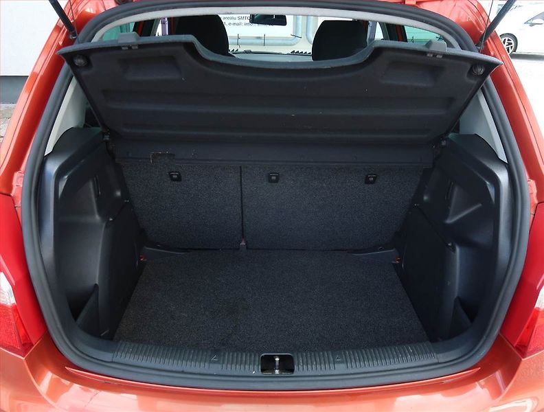 Škoda Fabia (2010) 1.2 12V, LPG, Serv.kniha - fotka 13 z 15