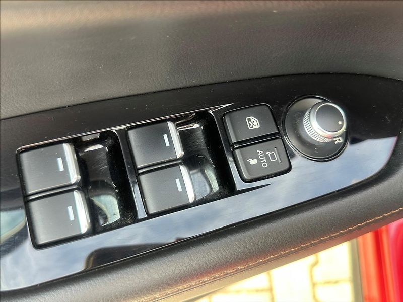 Mazda CX-5 2,5 G194 AWD AT Revolution Top - fotka 14 z 31