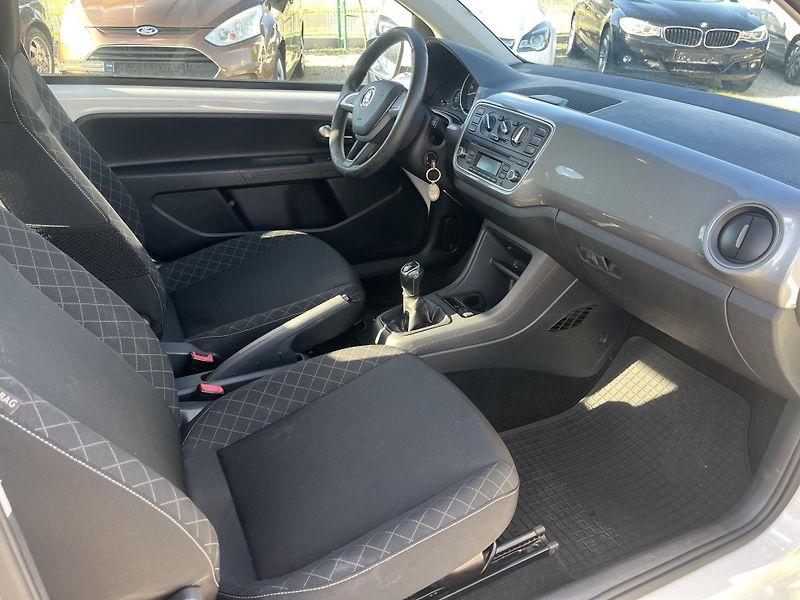 Škoda Citigo (2016) 1.0 MPi 50KW CNG  - fotka 17 z 18