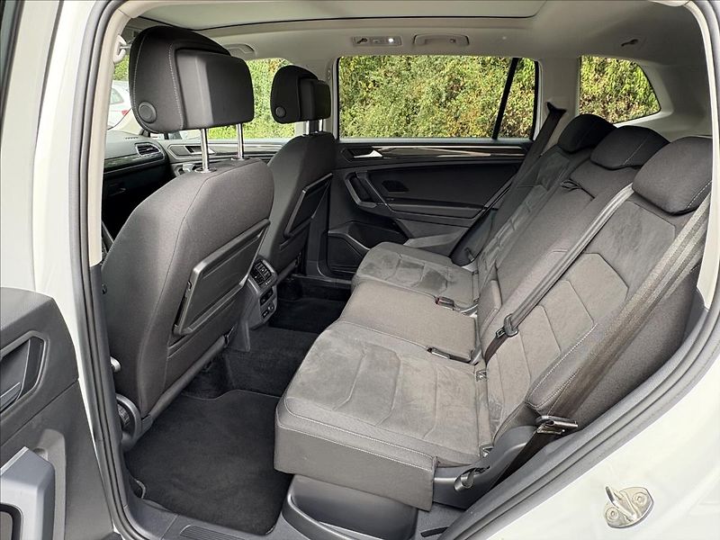 Volkswagen Tiguan Allspace 2,0 TDi140kW,4M,Pano,Led,Highl - fotka 36 z 48