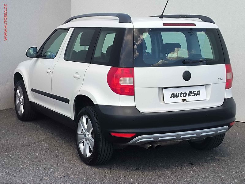 Škoda Yeti (2011) 2.0 TDi 4x4, ČR, servis - fotka 6 z 18