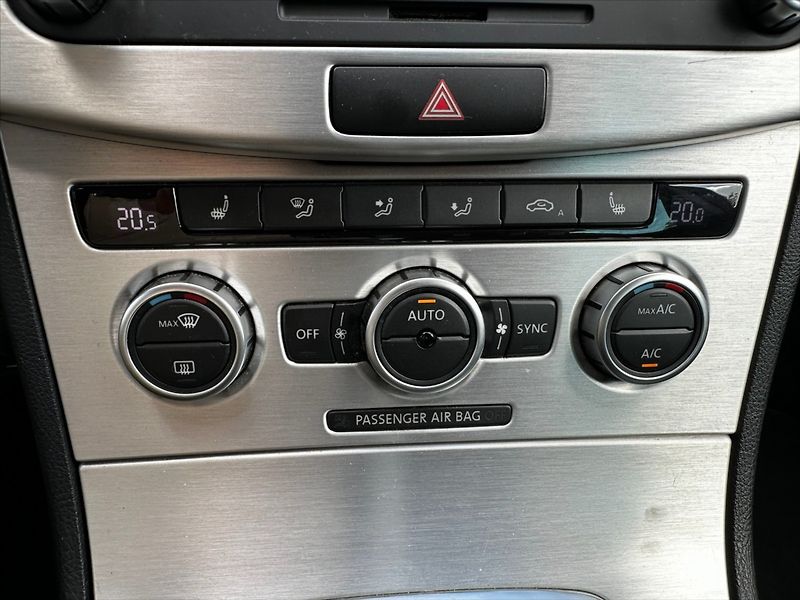 Volkswagen Passat 2,0 TDI 103kW DSG Highline - fotka 28 z 40