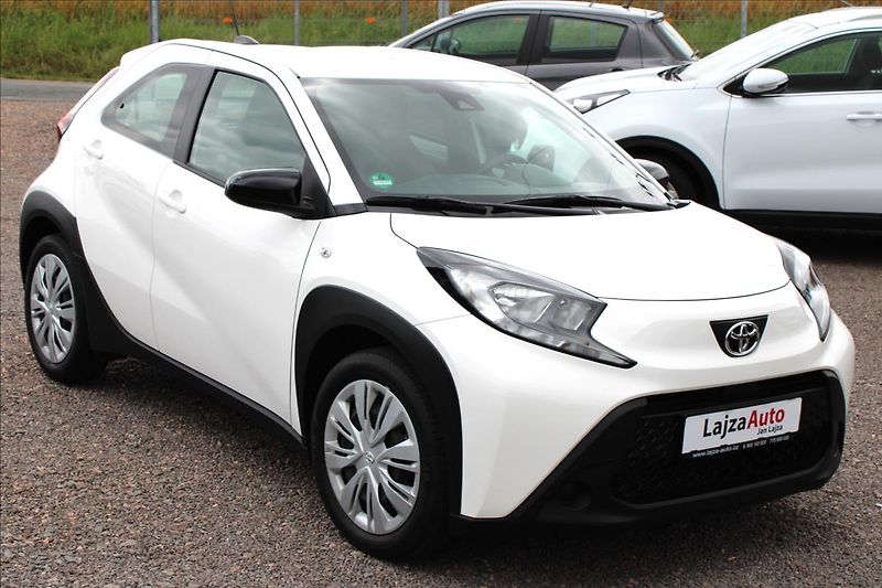 Toyota Aygo 1,0 VVT-i Comfort, 10.600 km ! - fotka 31 z 31