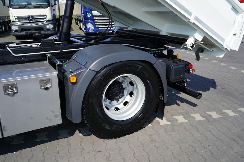 MAN TGS (2015) 18.480 / E 6 / 4 X 4 / WYWROTK - fotka 22 z 56