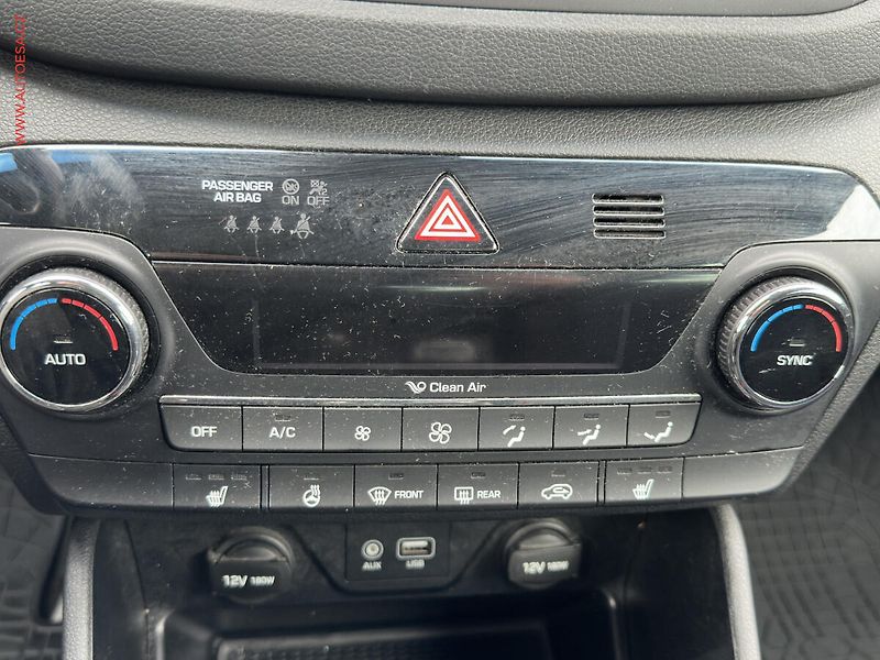 Hyundai Tucson (2016) 1.7 CRDi, 1.maj,ČR, Czech - fotka 14 z 18