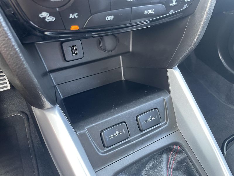 Suzuki Vitara (2017) 1.4 BoosterJet 103 kW - fotka 24 z 31
