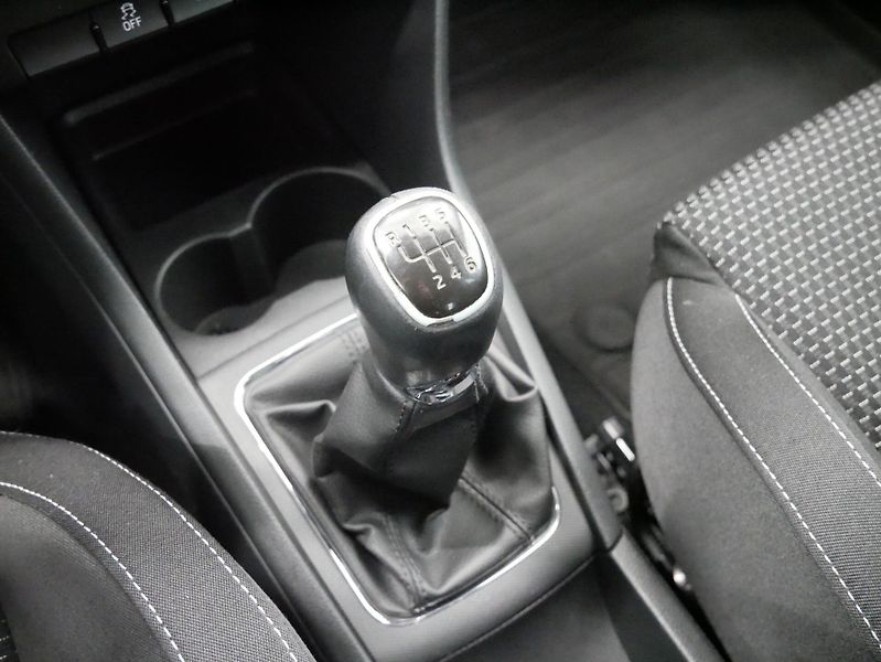 Škoda Rapid - fotka 20 z 23