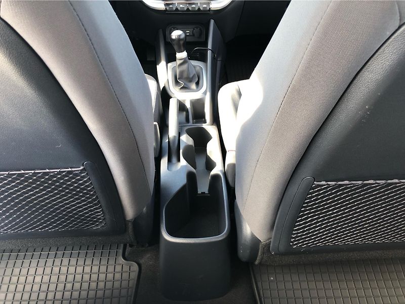 Kia Rio 1.25 CVVT 63 kW - fotka 21 z 25