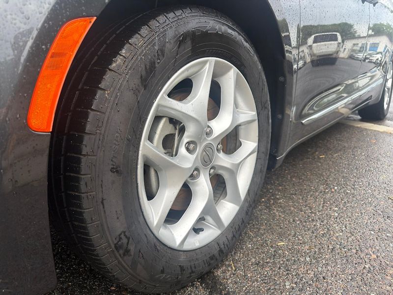 Chrysler Pacifica (2017) 3,6 Pentastar RU 8 míst 2017 - fotka 12 z 20