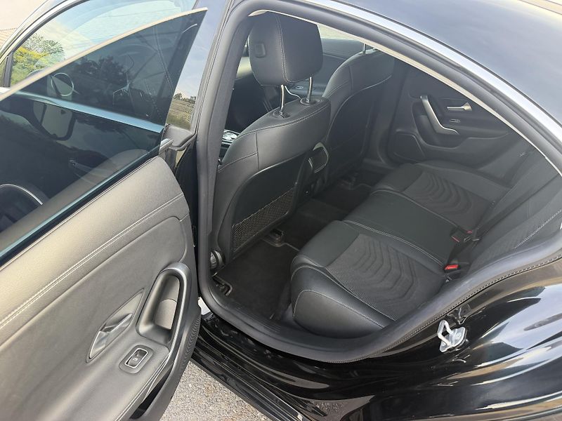 Mercedes-Benz CLA 180D automat navigace  - fotka 18 z 21