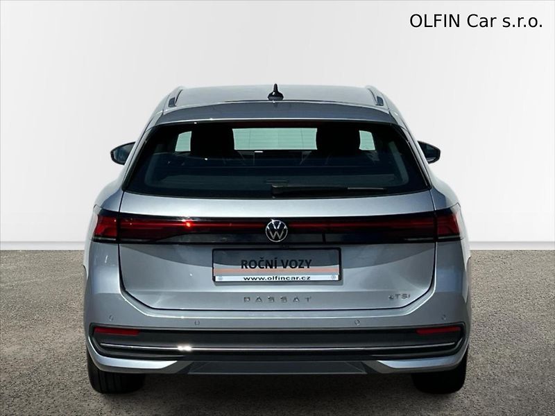 Volkswagen Passat Variant 1,5 eTSi 110kW 7DSG BUSINESS - fotka 8 z 28