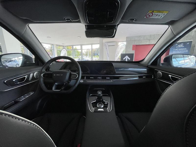 Chery Tiggo 7 (2026) 1,6T ICE Unique AWD - fotka 18 z 52