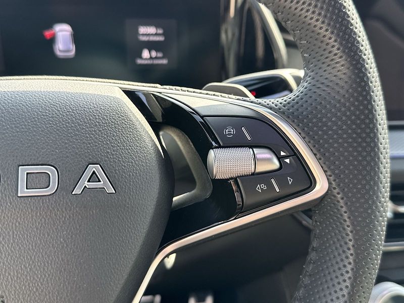 Škoda Kodiaq (2025) 2.0 TDI 4x4 DSG Sportline - fotka 16 z 36