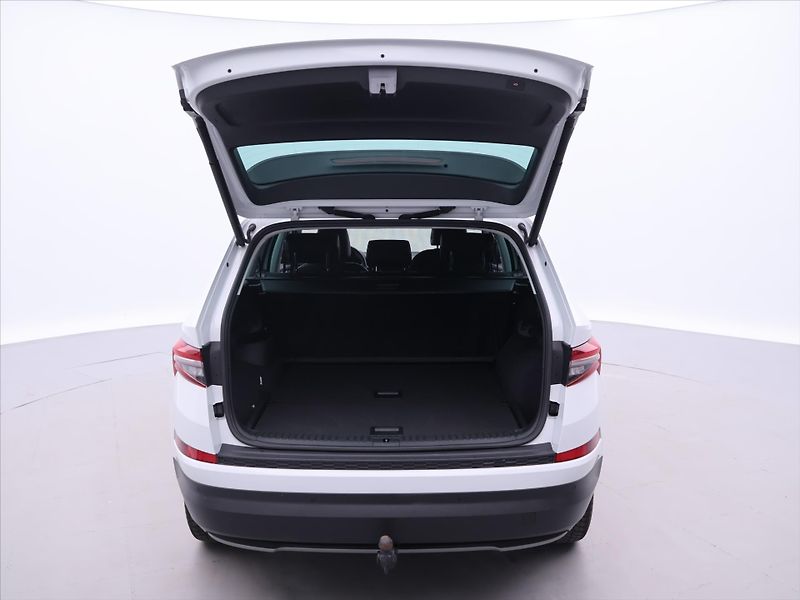 Škoda Kodiaq 2,0 TDI 147kW DSG Style 4x4 DP - fotka 9 z 41