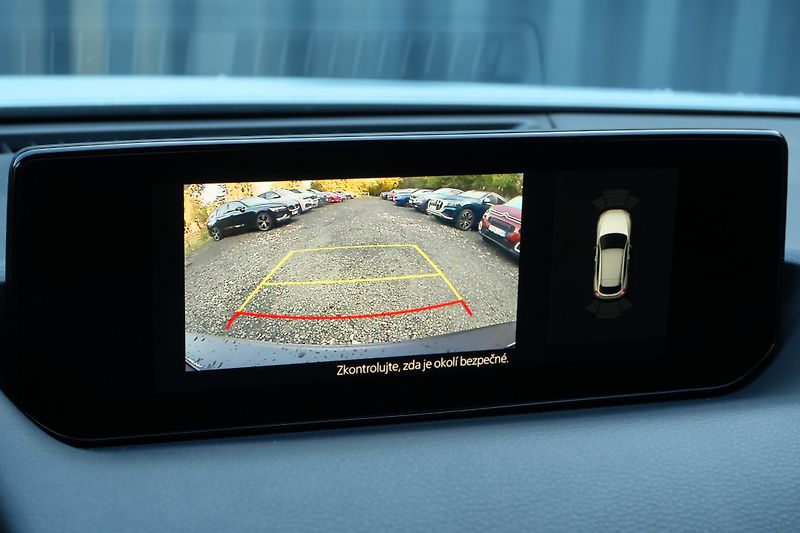 Mazda MX-30 e-Skyactiv, HUD, ACC, Kamera - fotka 24 z 35