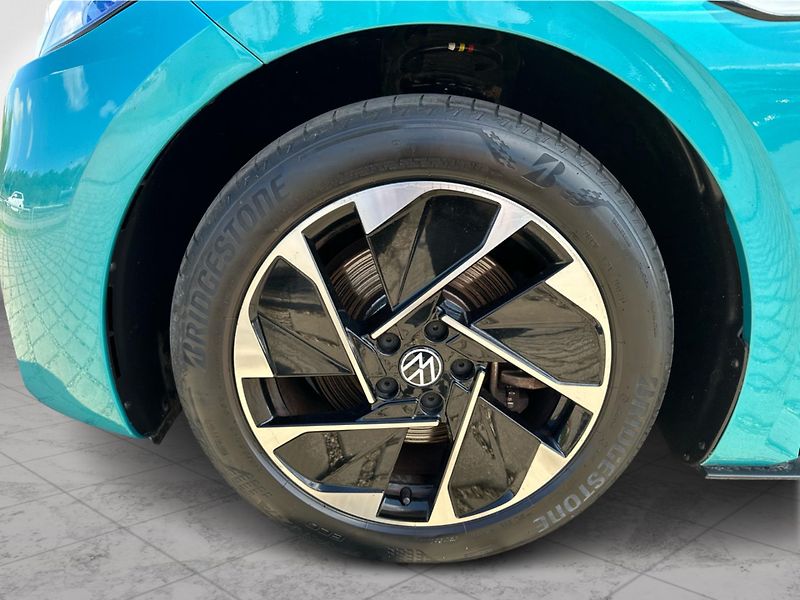 Volkswagen ID.3 PRO PERF 150kW SoH: 92,9% - fotka 15 z 21