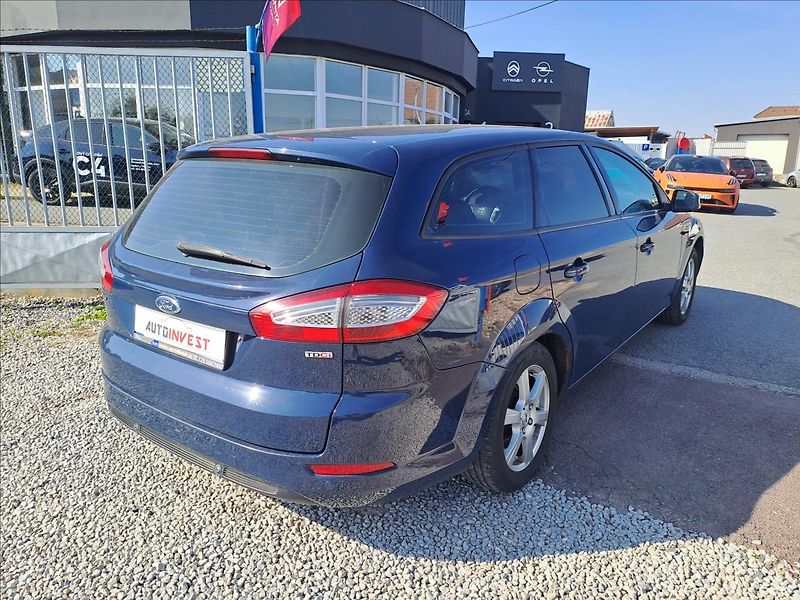 Ford Mondeo 2,0 TDCI - fotka 3 z 15
