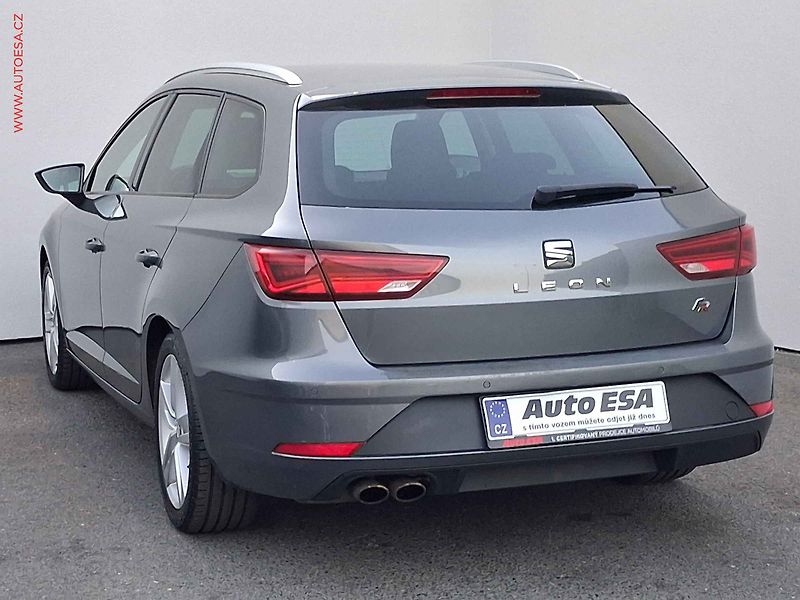 Seat Leon (2018) 1.8 TSi, FR, LED, navi, TZ - fotka 6 z 17