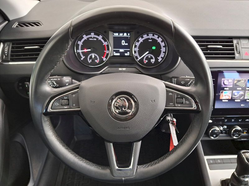 Škoda Octavia (2019) Combi Ambition Plus DSG 1,5TSi - fotka 15 z 34