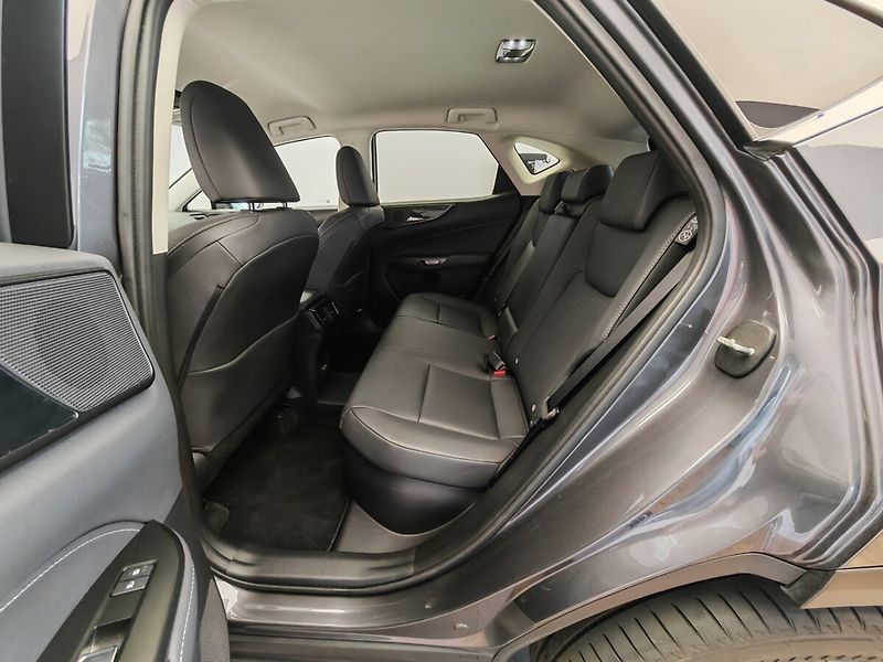 Lexus NX 450h plus 450h+ Plug-in Hybrid EXECUTIVE - fotka 25 z 44