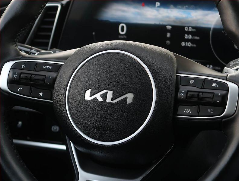 Kia Sportage (2023) 1.6 T-GDI MHEV - fotka 28 z 28