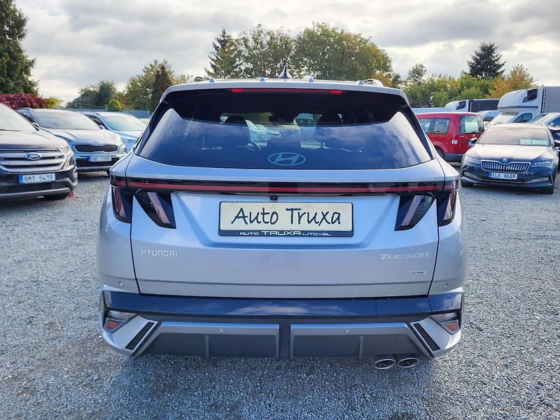 Hyundai Tucson 1.6 T-GDI mHEV 118kW 4x4 SMART - fotka 36 z 41