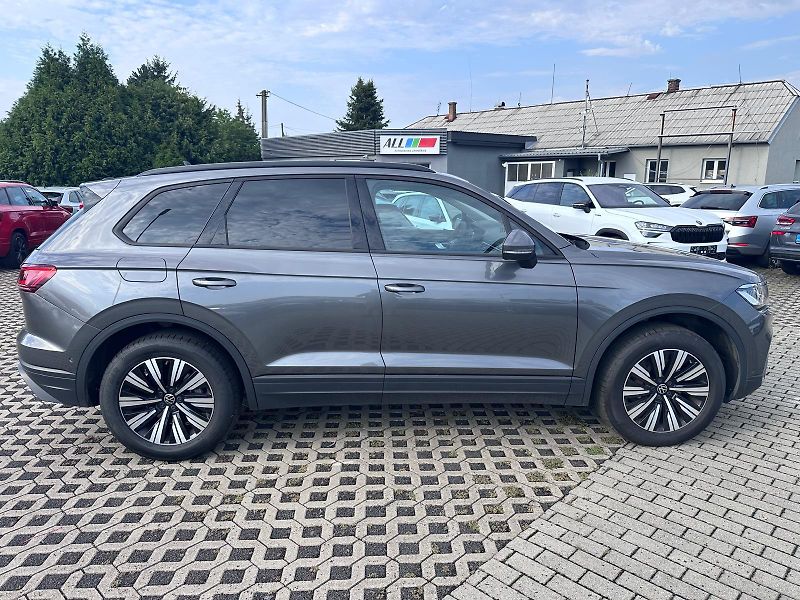 Volkswagen Touareg 3.0 TDI 170kW - fotka 3 z 18
