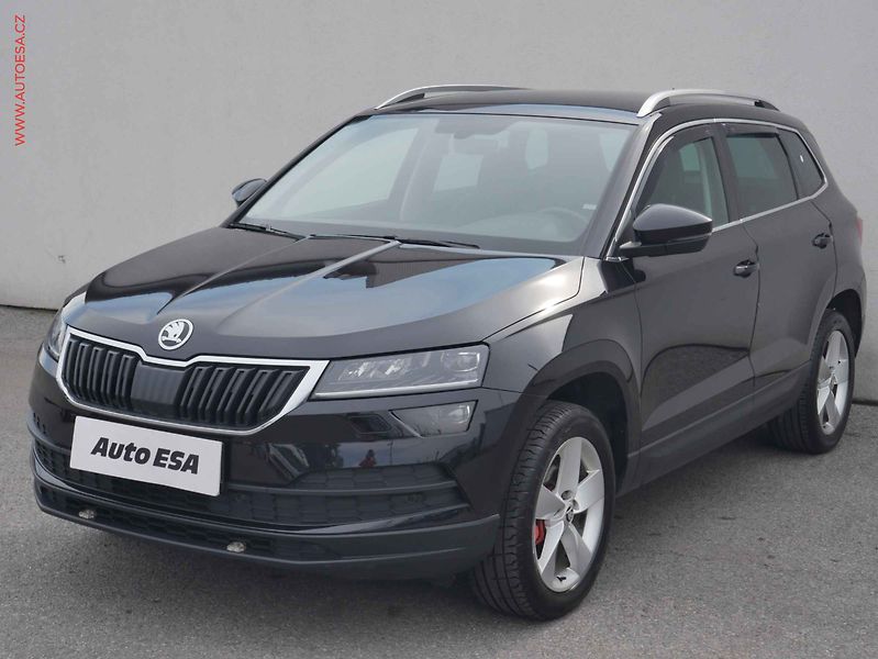 Škoda Karoq (2018) 1.6TDi, ČR, Style, DSG - fotka 3 z 15
