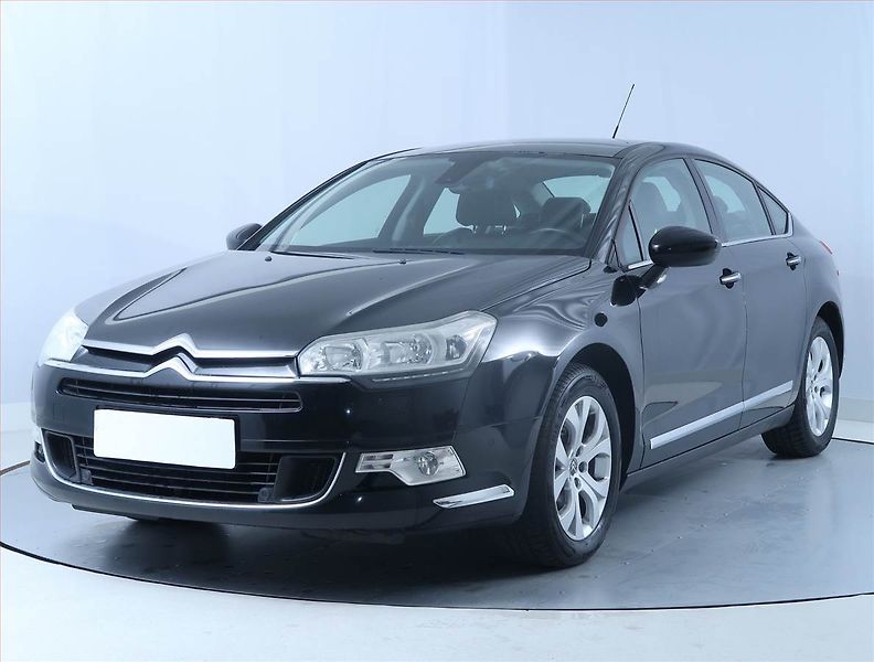 Citroën C5 (2014) 1.6 HDi, nová STK, slušný stav - fotka 2 z 18
