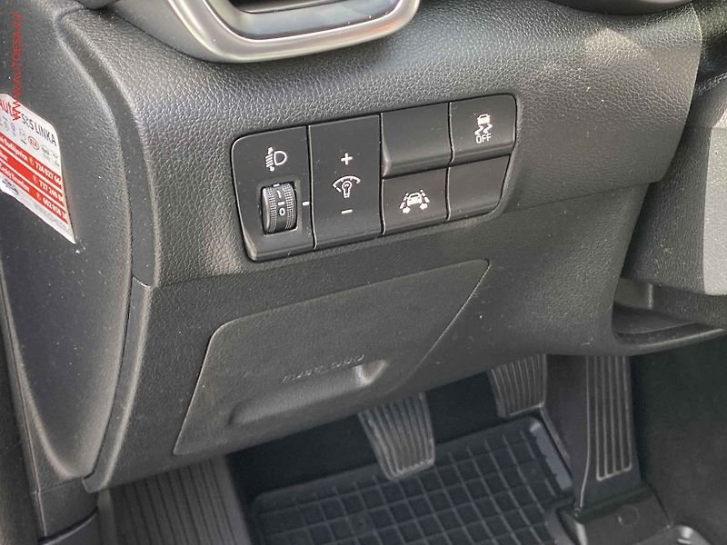 Kia Sportage (2016) 1.6 GDi, 1.maj,ČR, Active - fotka 12 z 20